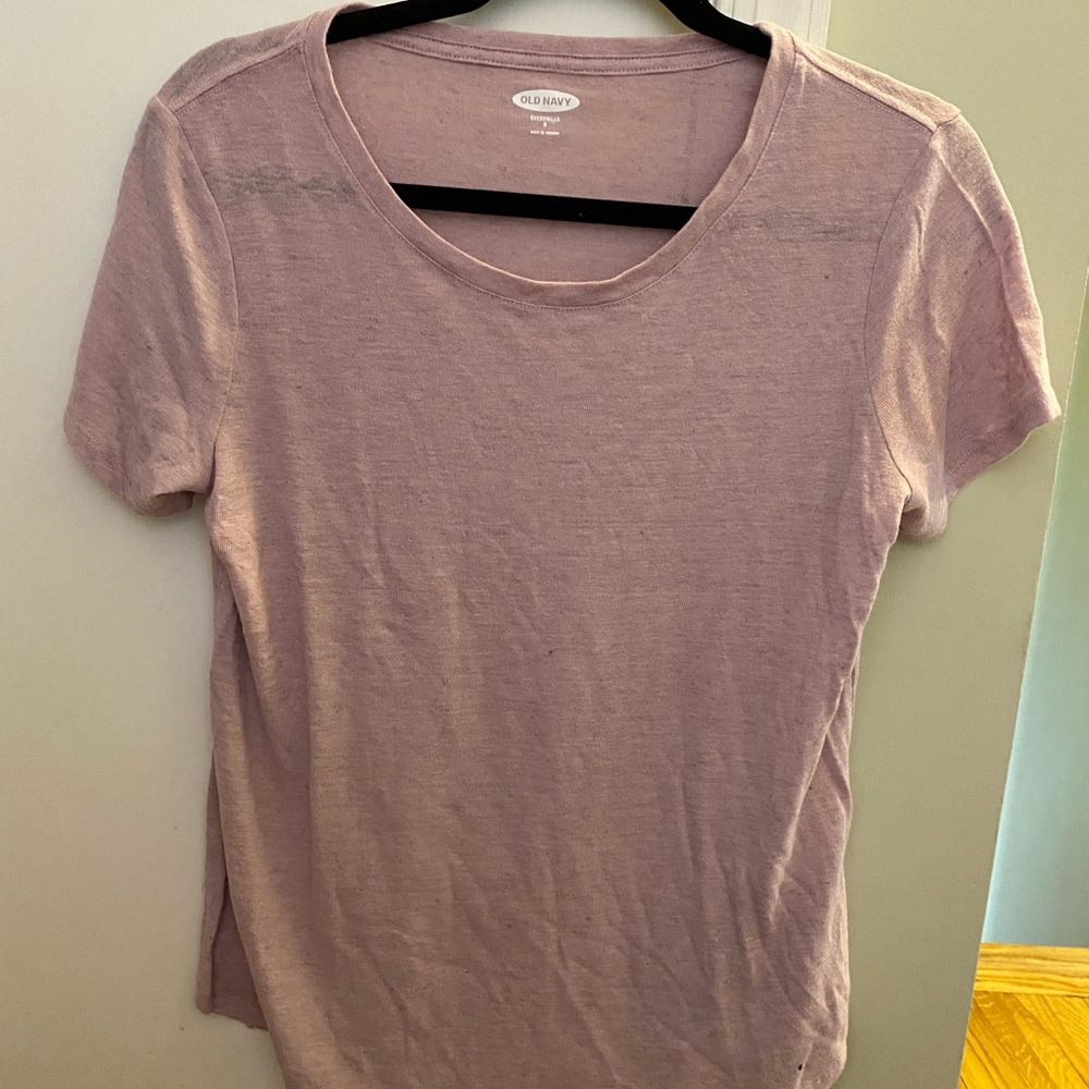 Short sleeve Old Navy tee